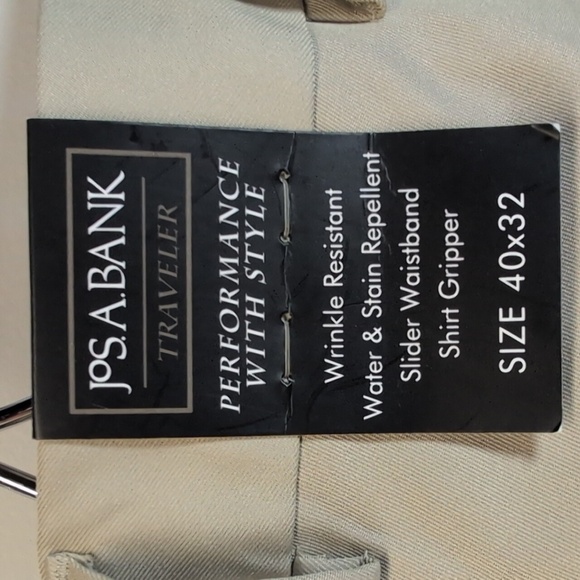 Jos. A. Bank Traveler Performance Extended Waistband Pleated  Chinos 40/32 NWT - Picture 5 of 9